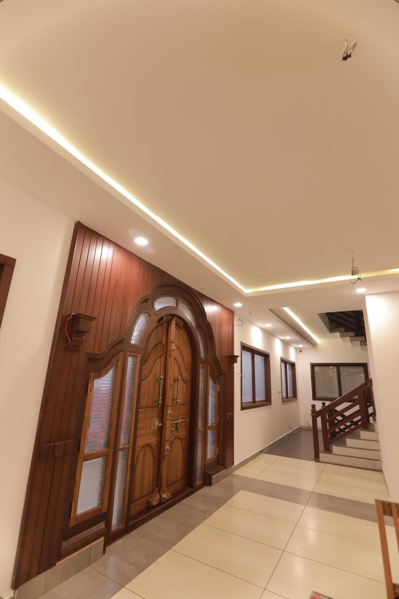 Opm Inn Payyannur Exterior photo